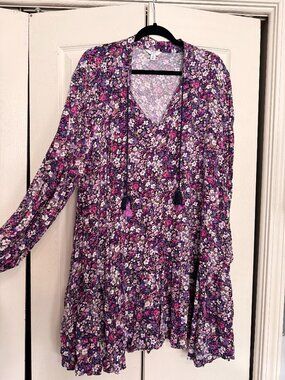 Crown & Ivy Long Sleeve Mini Dress